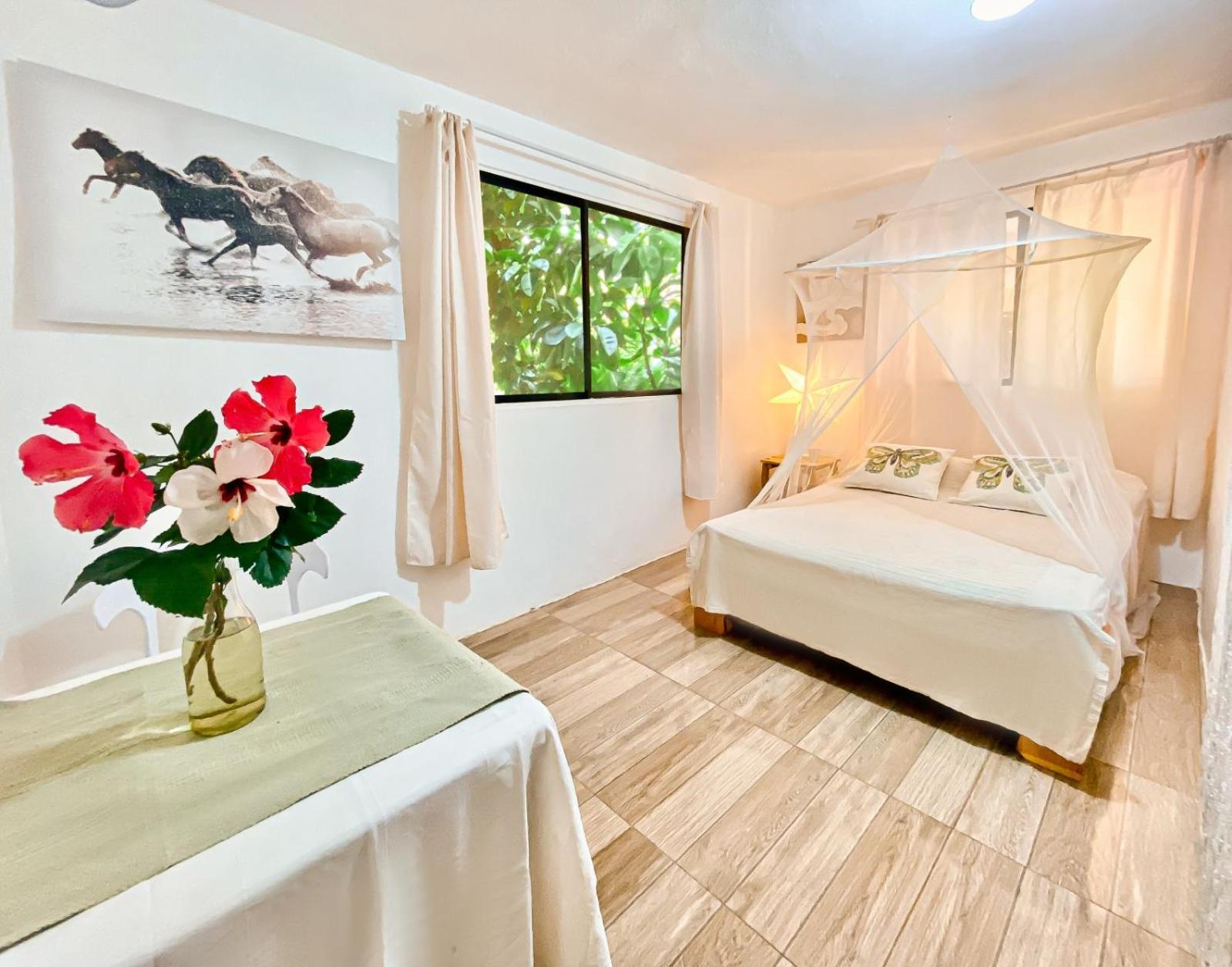 לאס גלראס La Hacienda Guest House מראה חיצוני תמונה